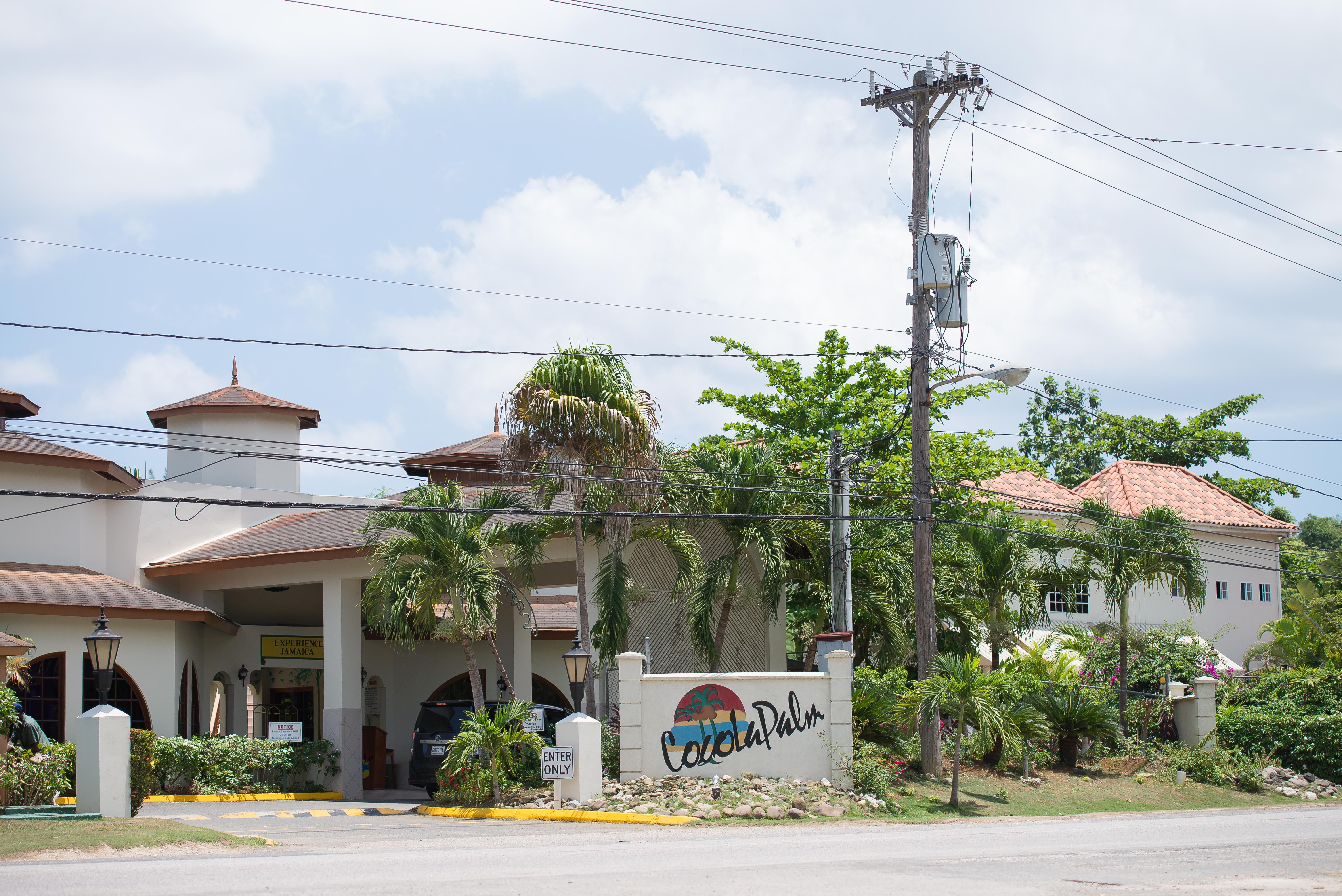 Coco La Palm Hotel Negril Bagian luar foto