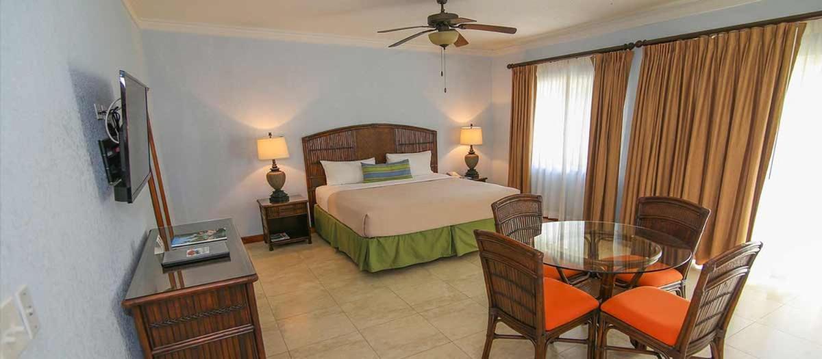 Coco La Palm Hotel Negril Bagian luar foto