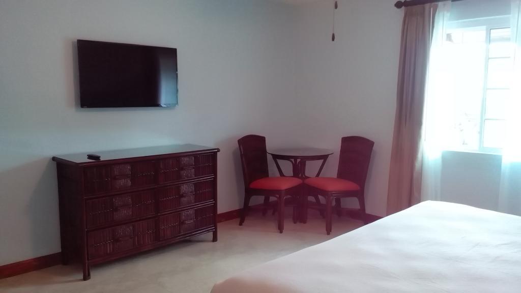 Coco La Palm Hotel Negril Bagian luar foto