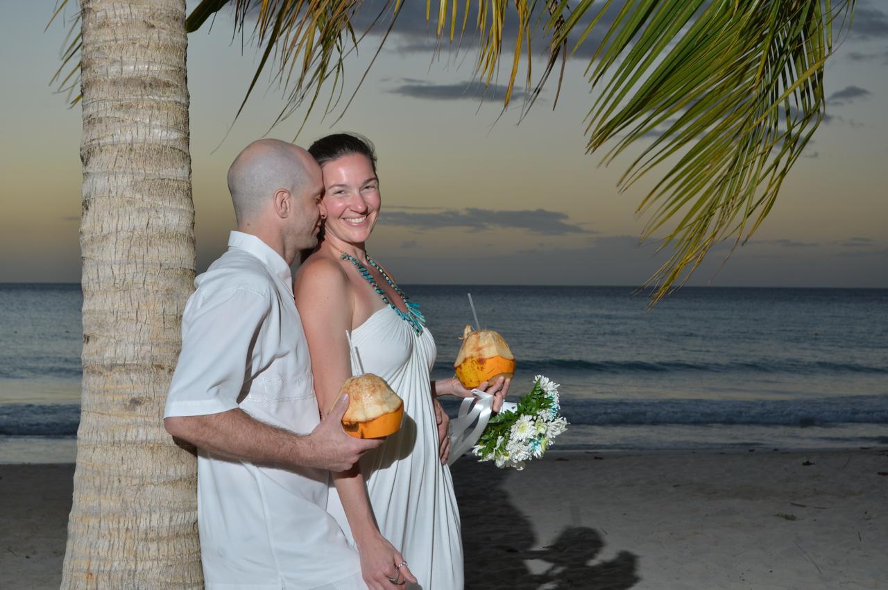 Coco La Palm Hotel Negril Bagian luar foto
