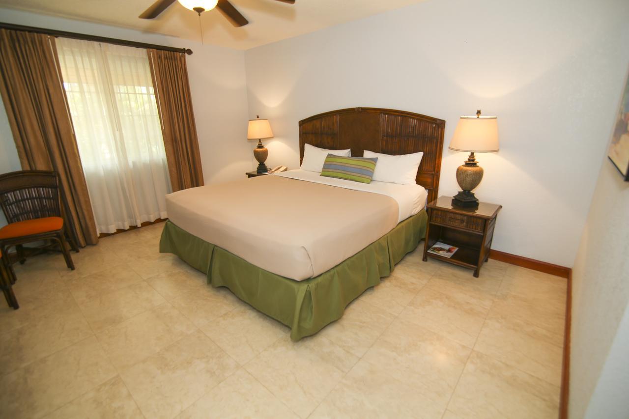 Coco La Palm Hotel Negril Bagian luar foto