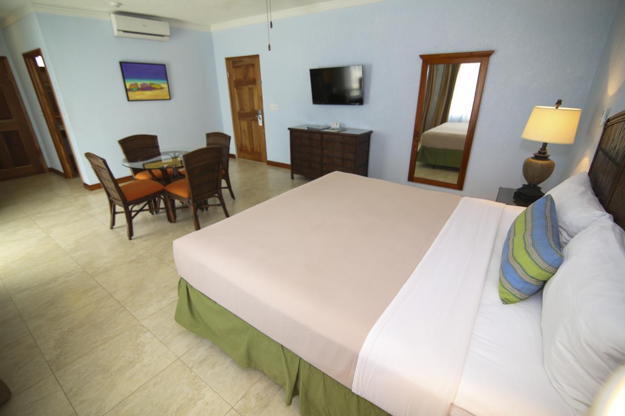 Coco La Palm Hotel Negril Bagian luar foto