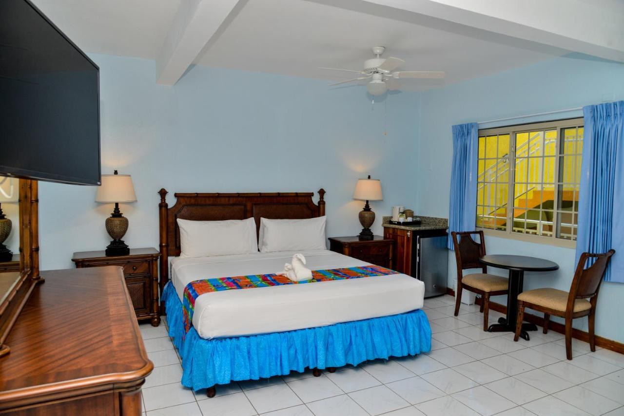 Coco La Palm Hotel Negril Bagian luar foto