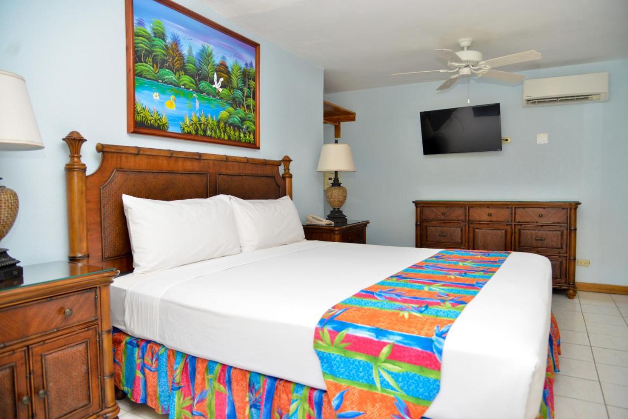 Coco La Palm Hotel Negril Bagian luar foto